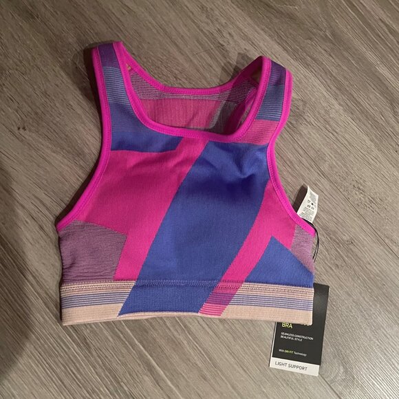 NIKE Icon Clash Seamless Sports Bra - Picture 3 of 3
